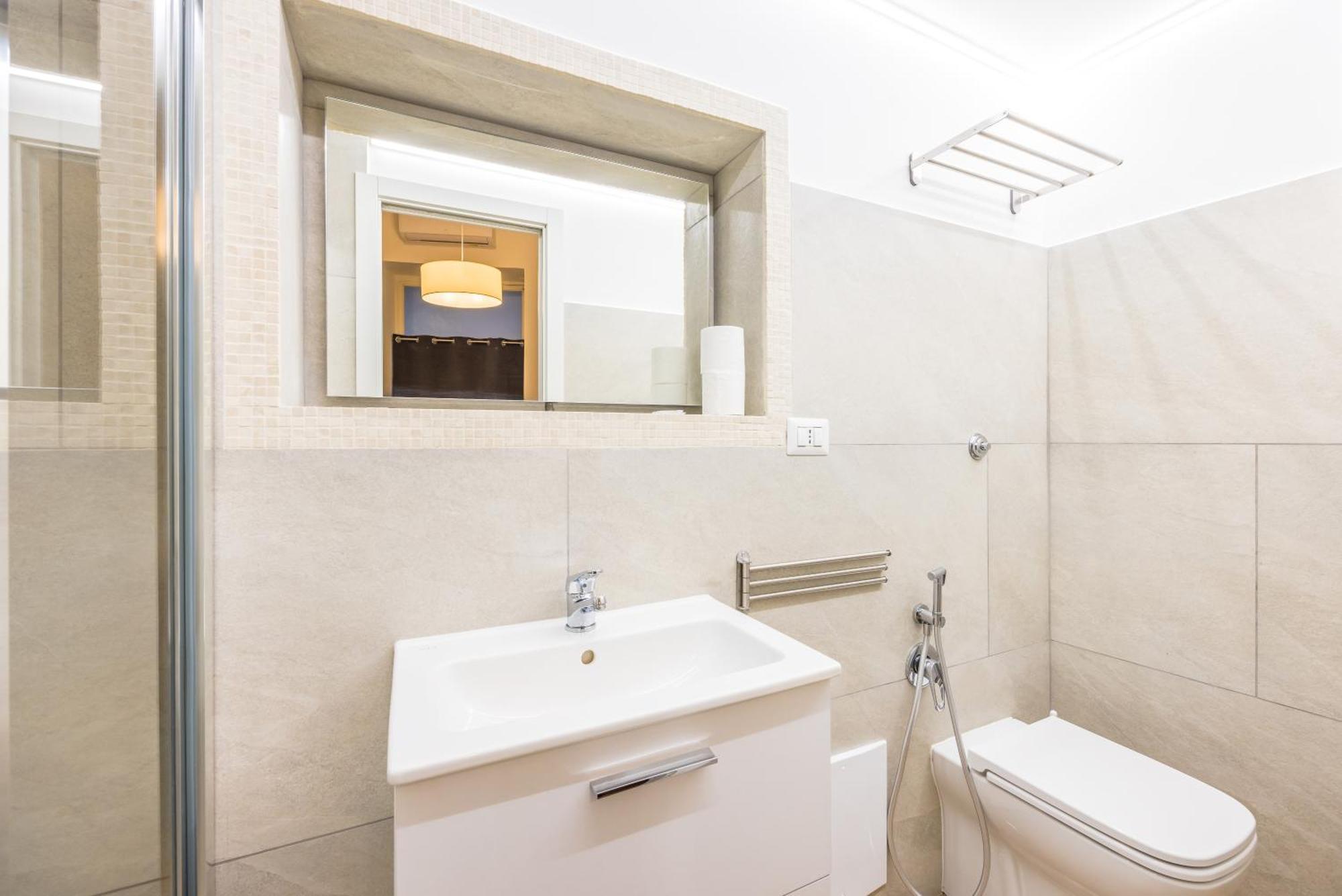 Lioy 25 By Napoliapartments Esterno foto